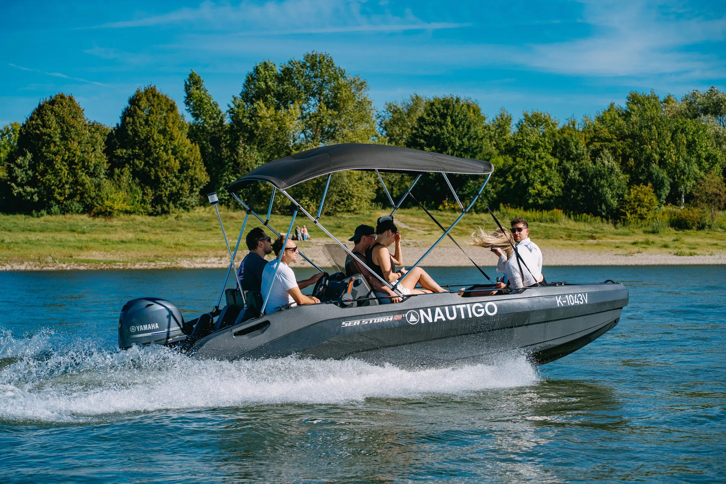 SeaStorm 17 mit 80 PS in Fahrt – Video